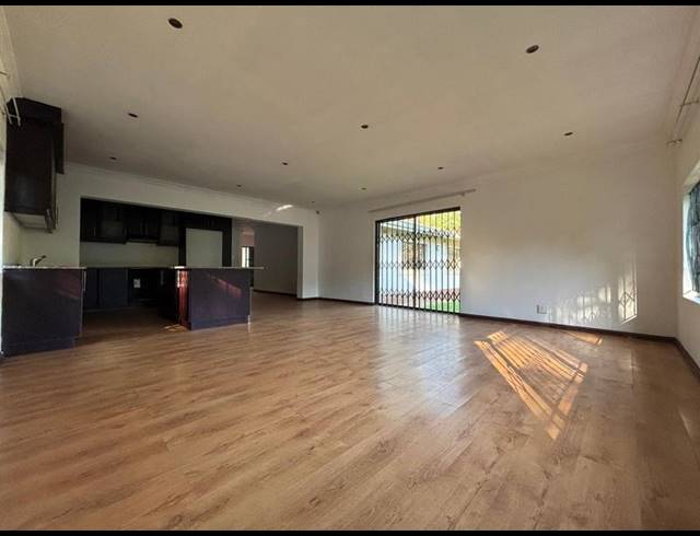 4 BEDROOM TOWNHOUSE FOR SALE IN WESTVILLE